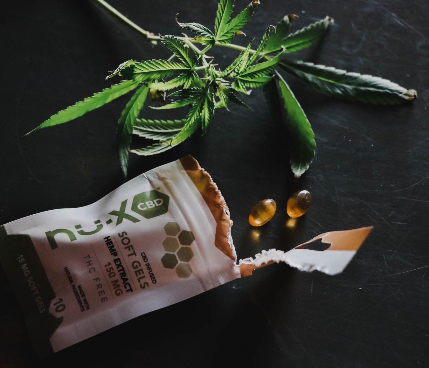 CBD Öl für Gelenkschmerzen: Die besten Produkte im Vergleich 1 CBD Öl für Gelenkschmerzen: Die besten Produkte im Vergleich